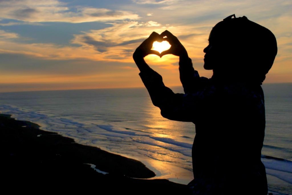 Sunset di bukit paralayang jogja