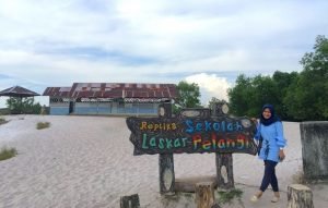 sd laskar pelangi belitung