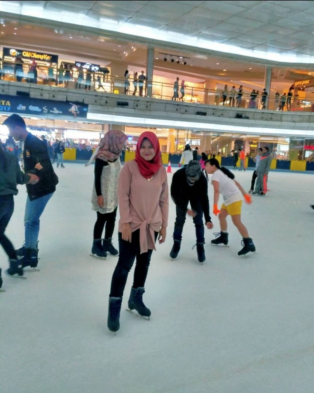 tempat bermain ice skating di jakarta